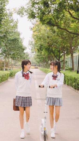 夜色暗涌时电视剧在线观看免费完整版高清